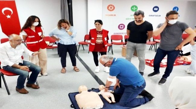 40 kursiyere temel ilk yardım eğitimi