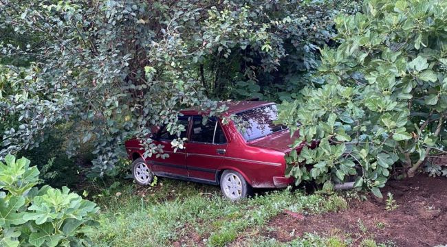 - Facia kıl payı atlatıldı, park halindeki otomobilin freni boşaldı