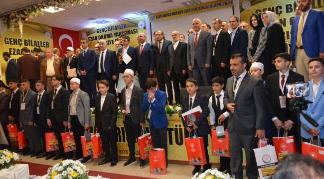 - Genç Bilaller Ezan Okuma Yarışması Türkiye Finali Alaplı'da yapıldı