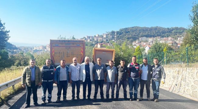 BAŞKAN POSBIYIK, AYAĞININ TOZUYLA BELEDİYENİN SAHADAKİ ÇALIŞMALARINI DENETLEDİ