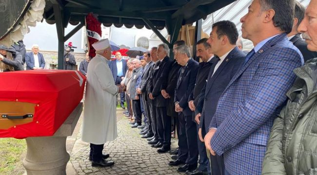 - Eski Devlet Bakanı Güneş Müftüoğlu toprağa verildi