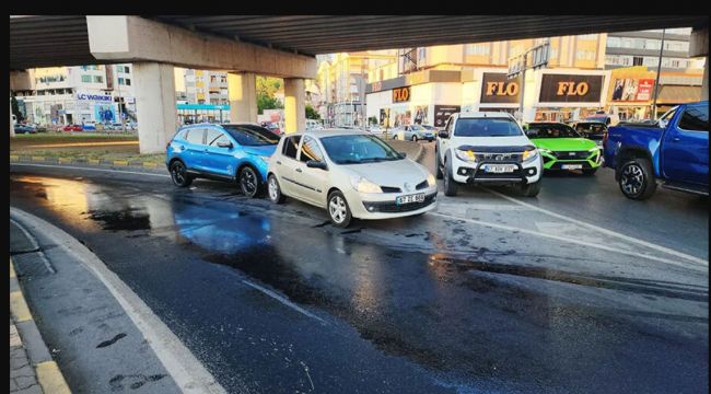 Ereğli'de 12 motosiklet ile 2 otomobil kazaya karıştı!