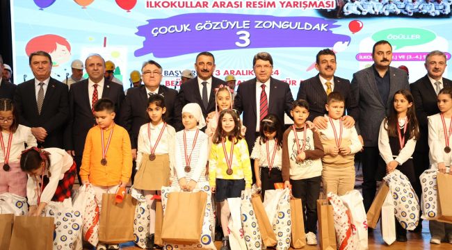 ÖDÜLLERİNİ BAKAN TUNÇ'TAN ALDILAR…